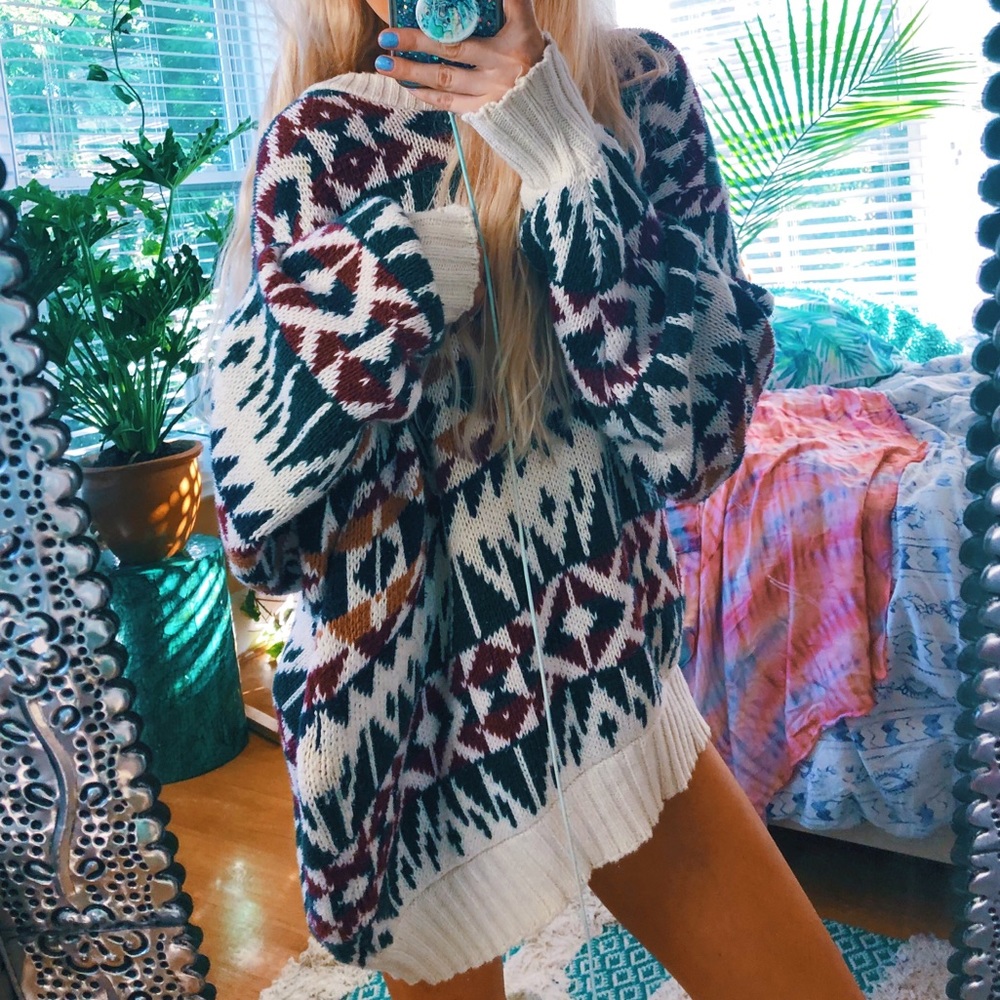 Bohemian Travelers Chunky Oversized Sweater βοΈβ¨ - Picture 2 of 7